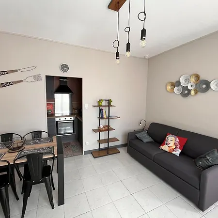 公寓 Cosy 4 Pers A 50m De La Et Du Marche, Centre-ville Des Sables-d'olonne - Fr-1-197-562 莱萨布勒-多洛讷