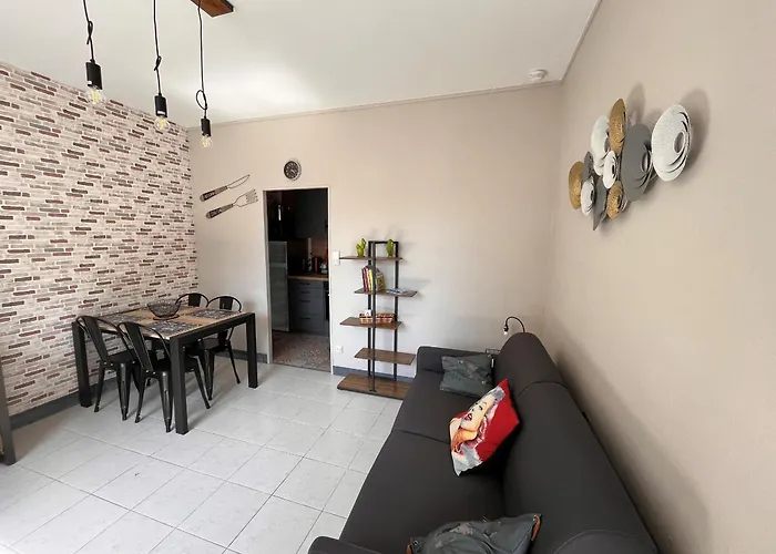 Apartment Cosy 4 Pers A 50m De La Et Du Marche, Centre-ville Des Sables-d'olonne - Fr-1-197-562 Les Sables-dʼOlonne