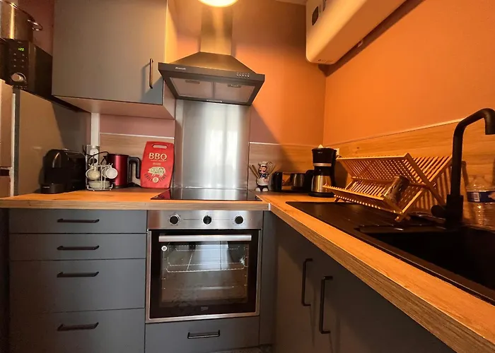 Cosy 4 Pers A 50m De La Et Du Marche, Centre-ville Des Sables-d'olonne - Fr-1-197-562 *